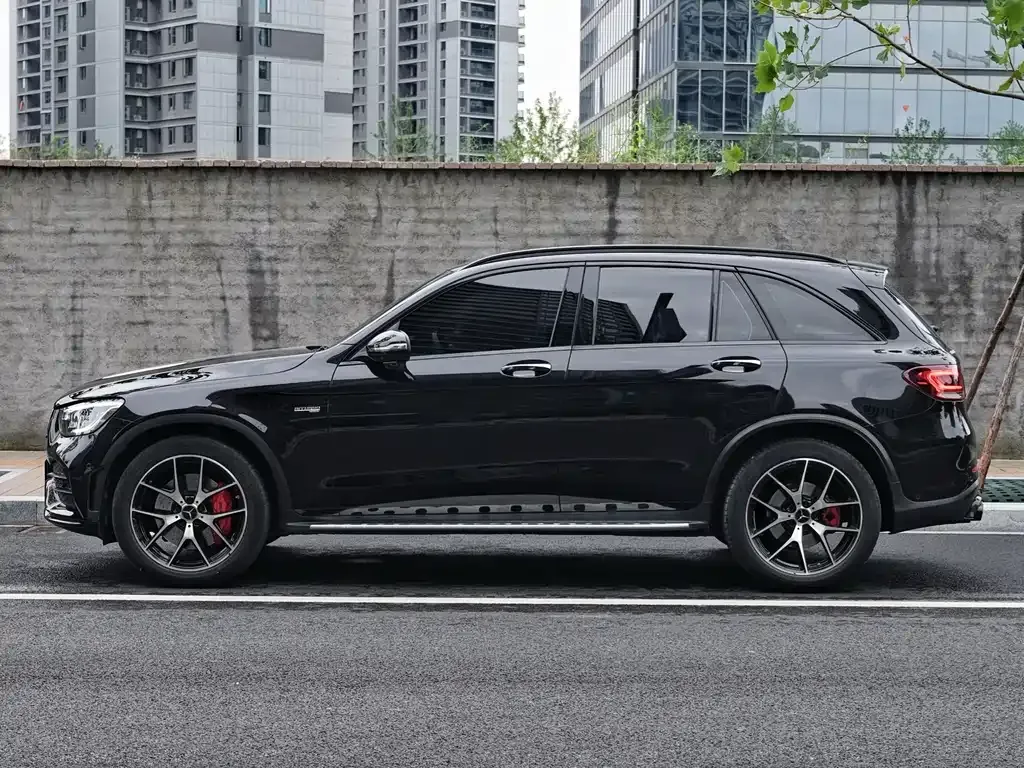 Mercedes-Benz GLC AMG — фото 3