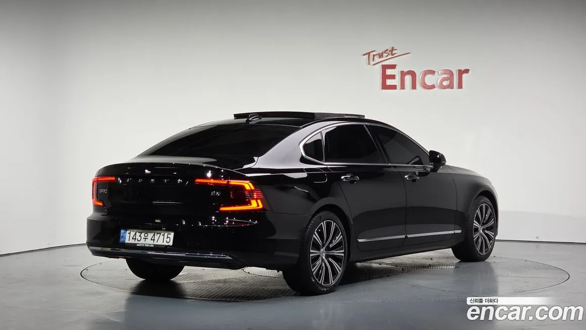 Volvo S90 — фото 2