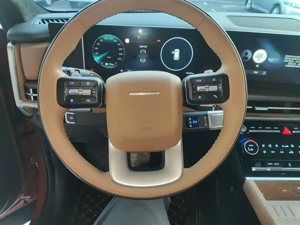 Hyundai Santa Fe — фото 10