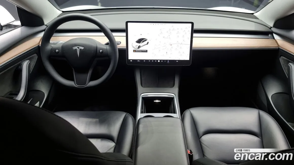 Tesla Model 3 — фото 7