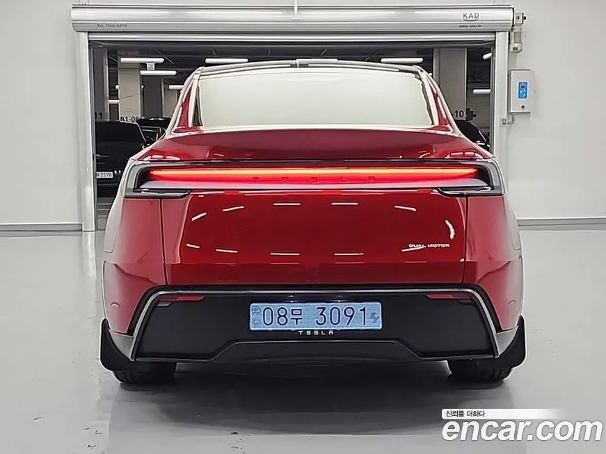 Tesla Model Y — фото 3