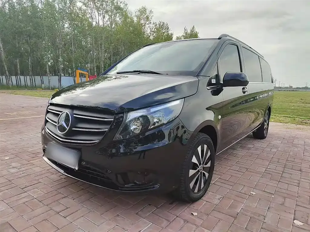 Mercedes-Benz Vito — фото 1