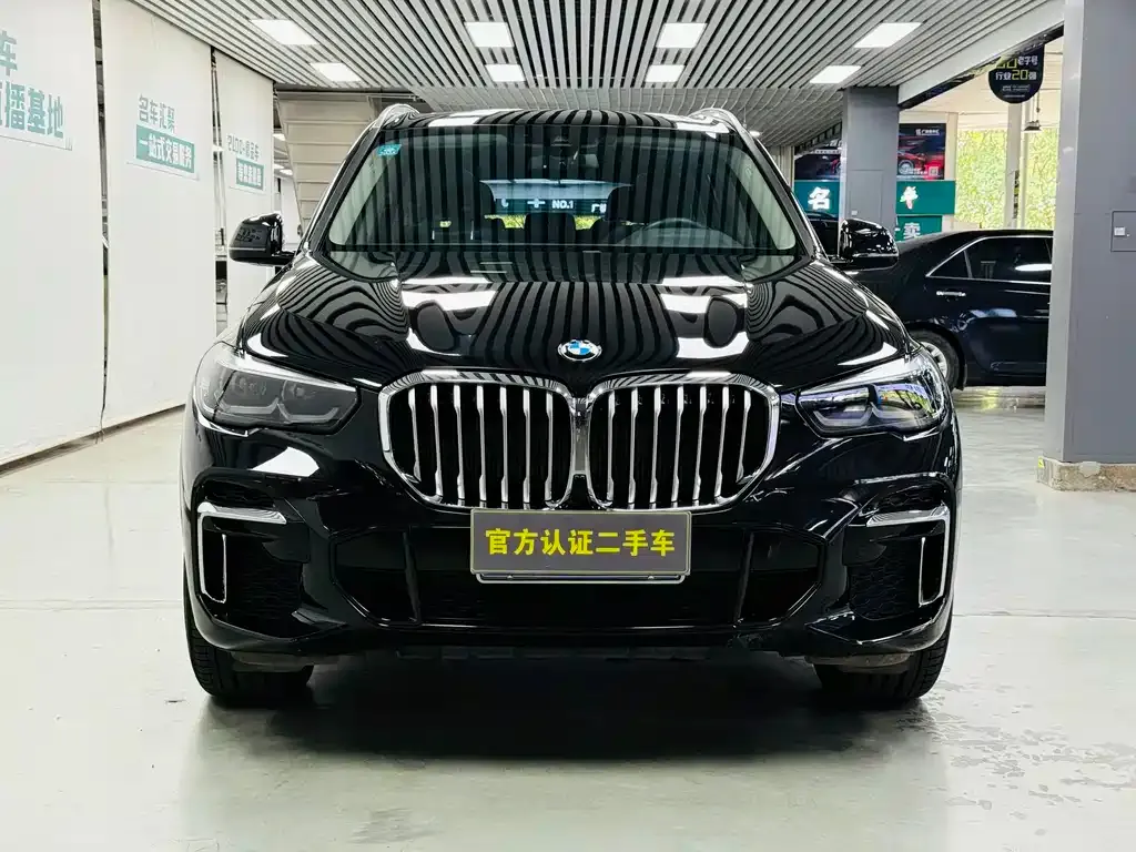 BMW X5 — фото 2
