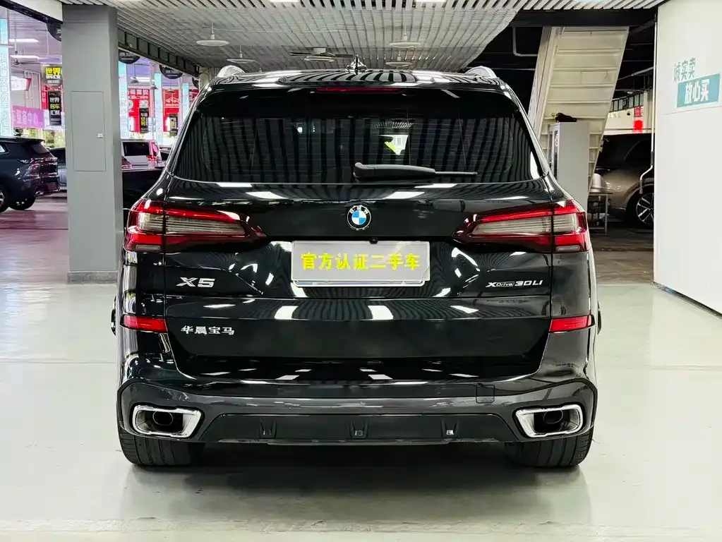 BMW X5 — фото 5