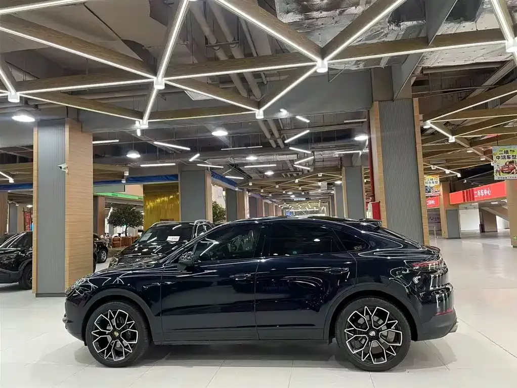 Porsche Cayenne — фото 4