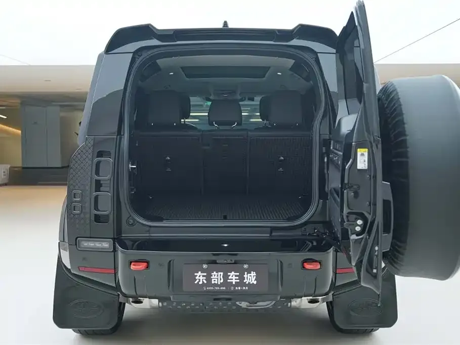 Land Rover Defender — фото 6
