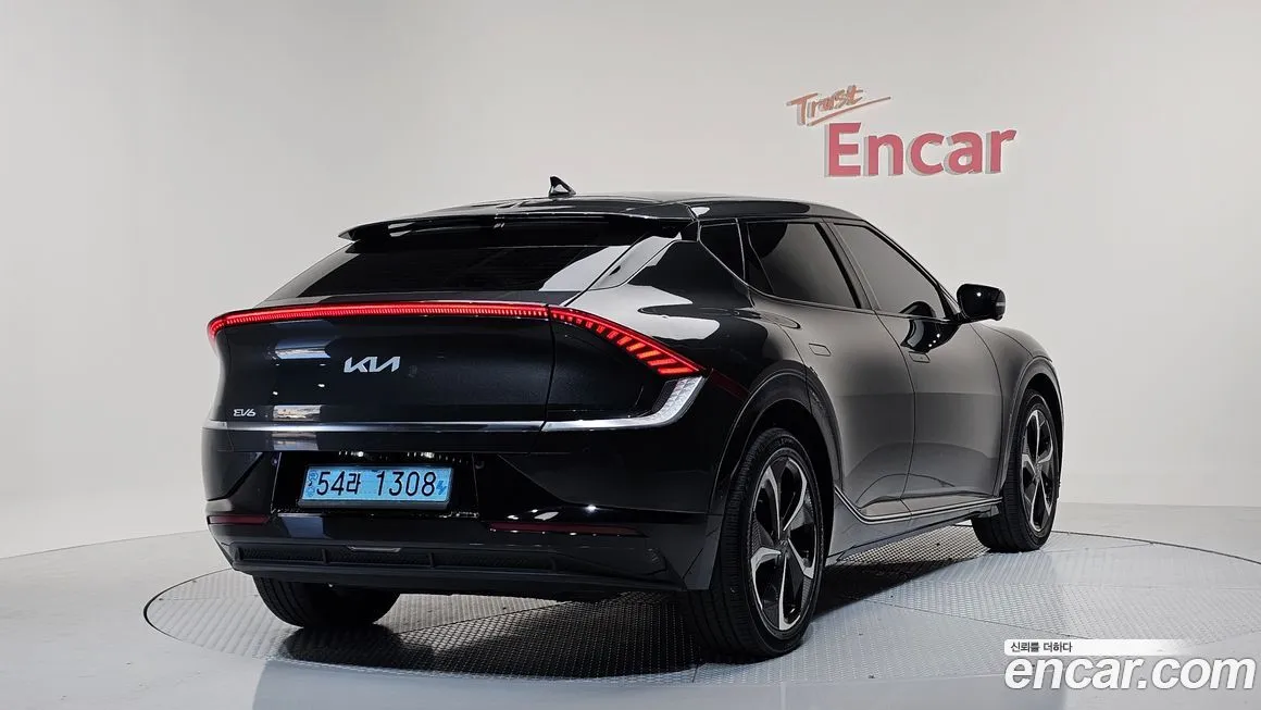 Kia EV6 — фото 2