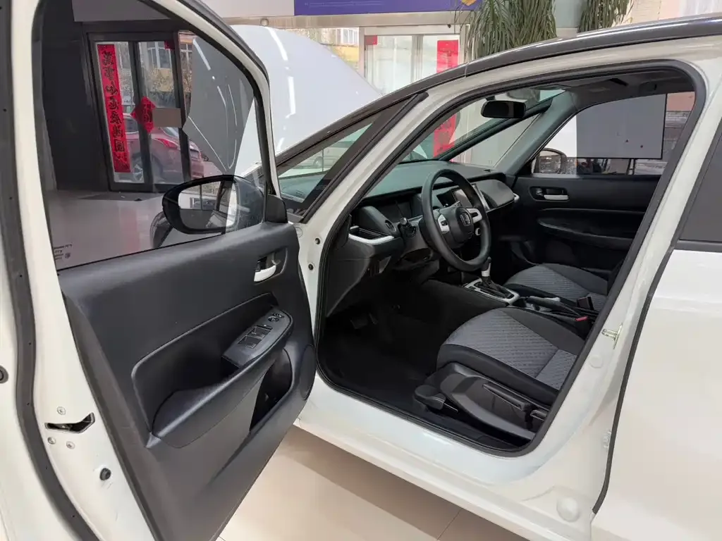 Honda Fit — фото 8