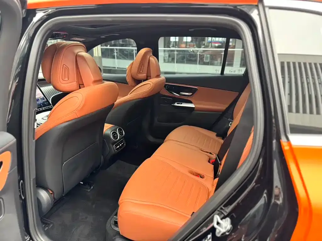 Mercedes-Benz GLC — фото 6