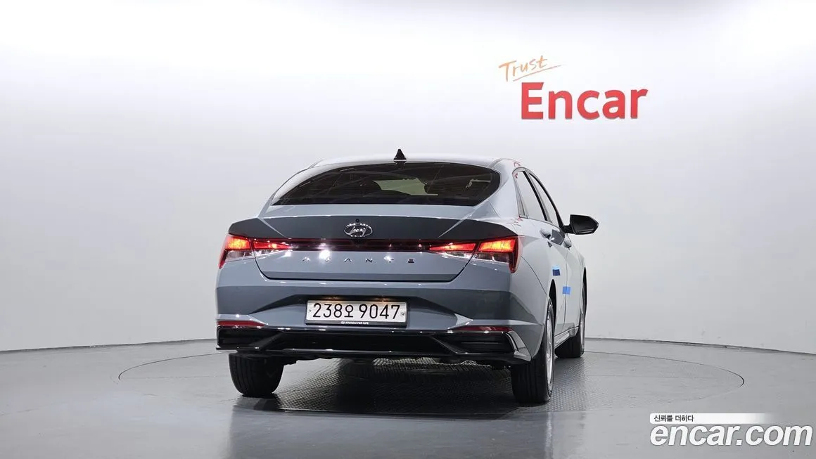 Hyundai AVANTE — фото 4