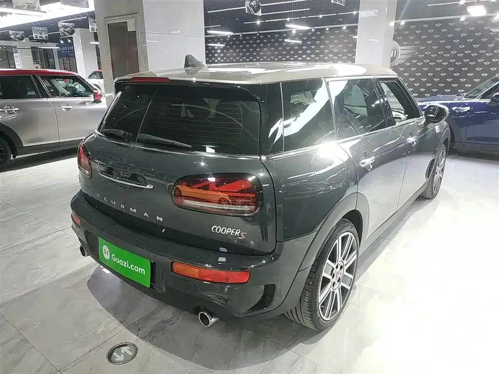 MINI Clubman — фото 7