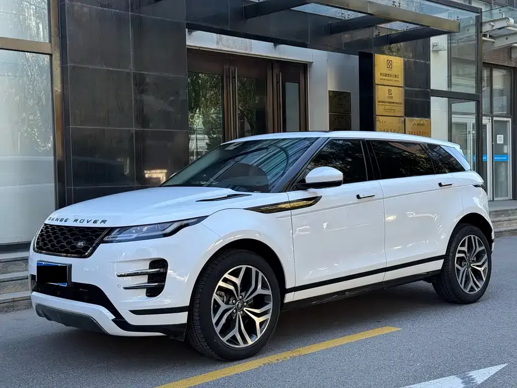 Land Rover Evoque — фото 1