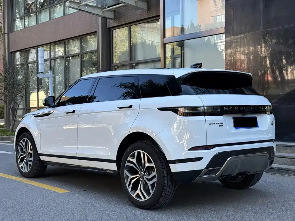 Land Rover Evoque — фото 5