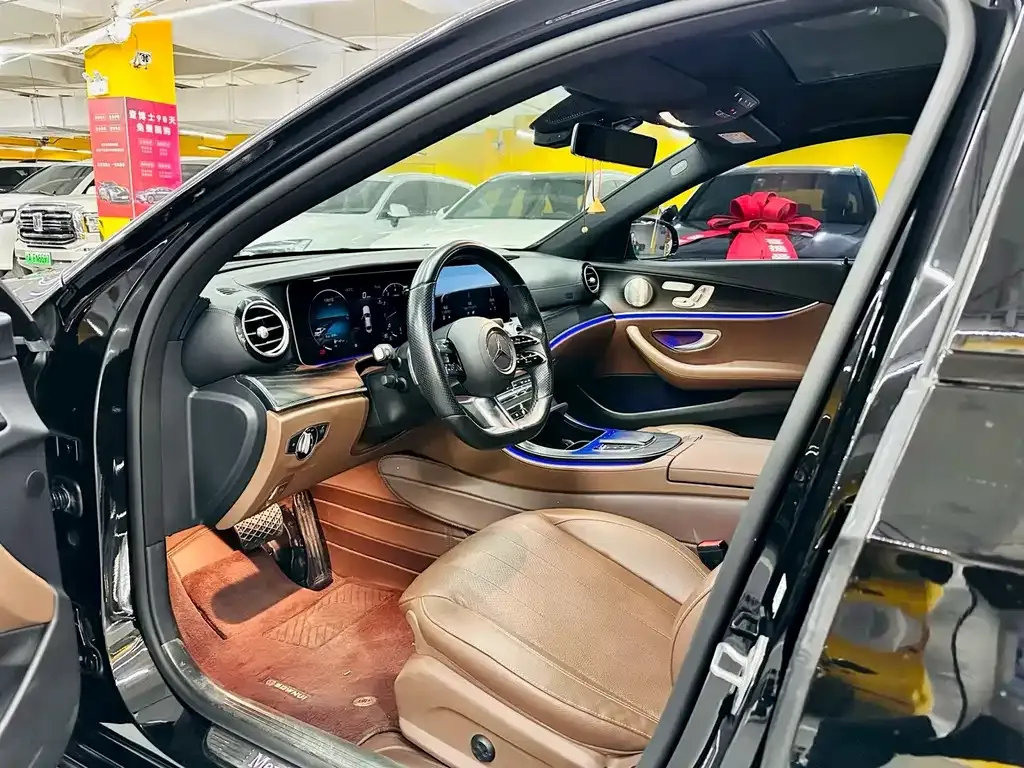 Mercedes-Benz E-Class (Import) — фото 4