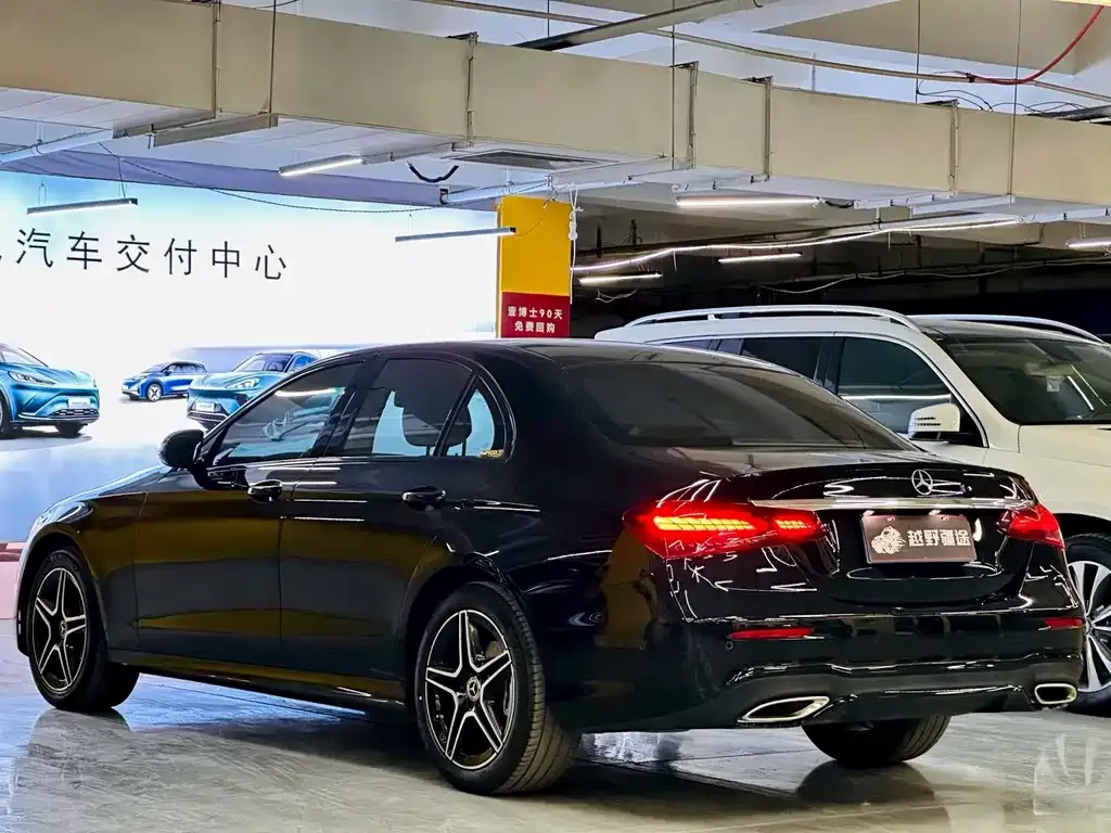 Mercedes-Benz E-Class (Import) — фото 9