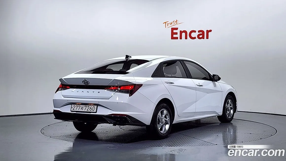 Hyundai AVANTE — фото 2