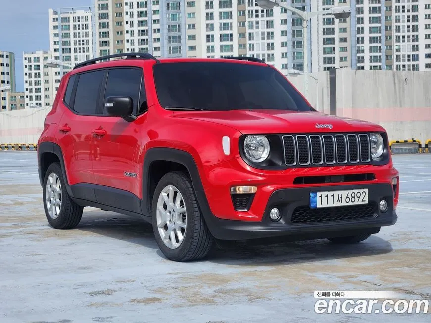 Jeep Renegade — фото 2