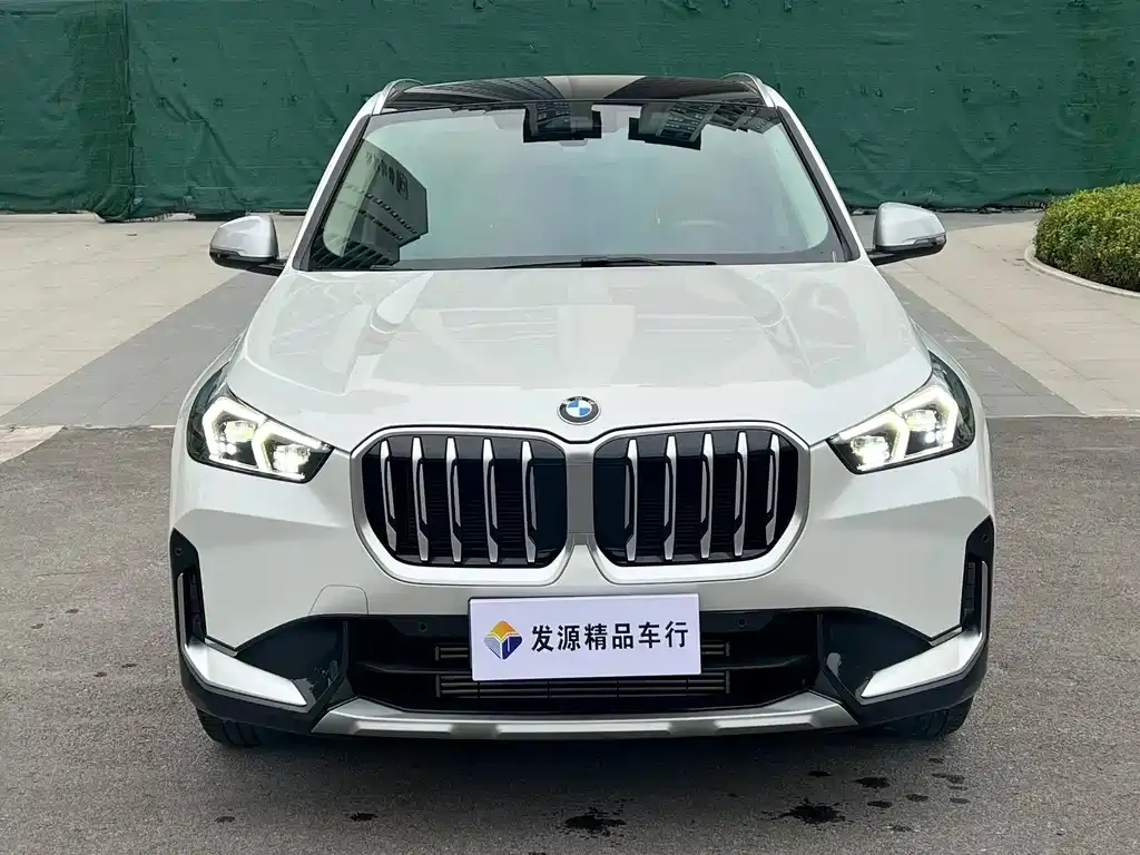 BMW X1 — фото 2