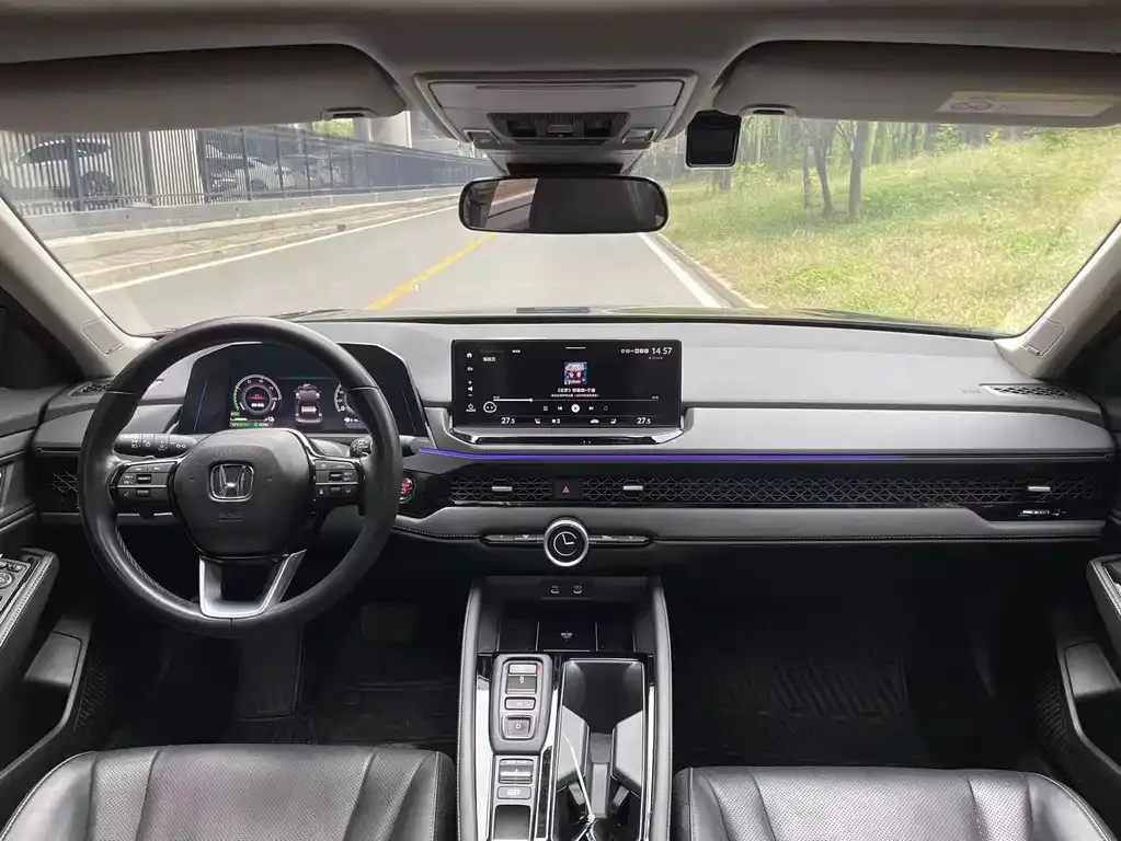 Honda Accord New Energy — фото 8