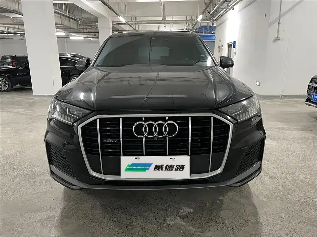 Audi Q7 — фото 2