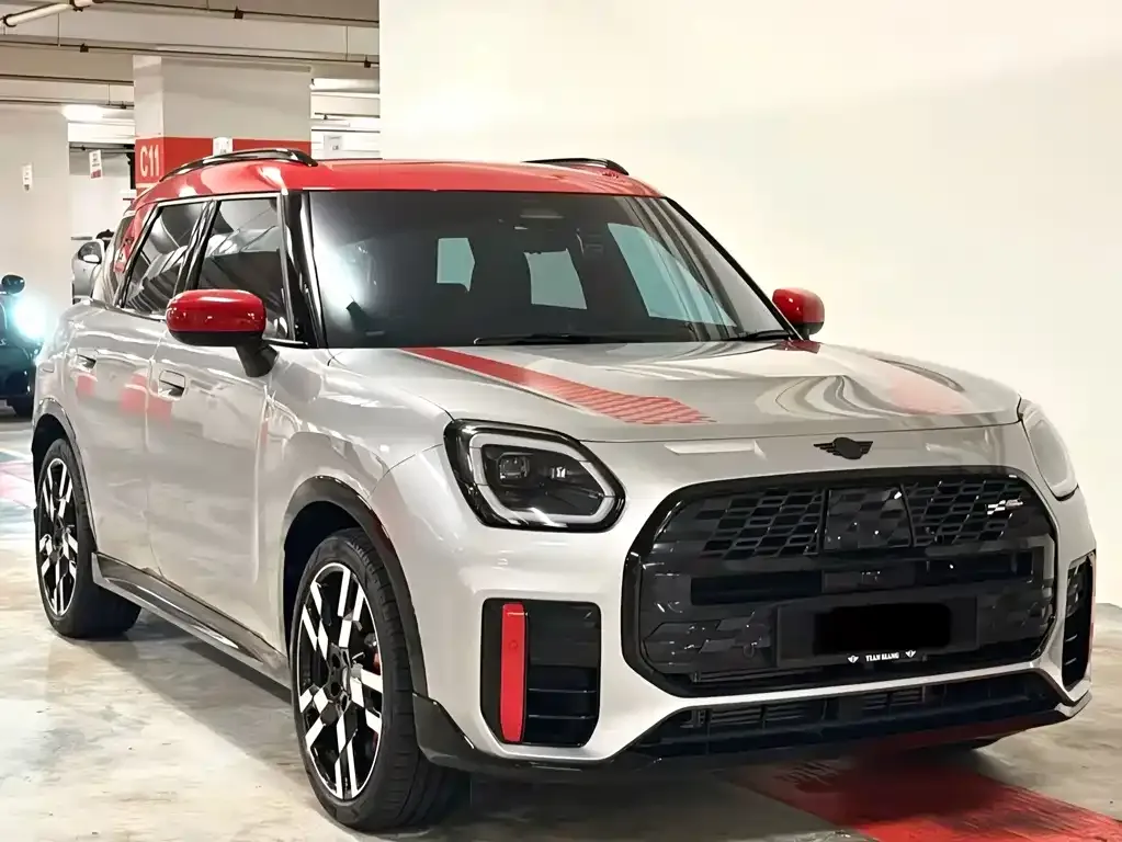 MINI Countryman JCW — фото 1