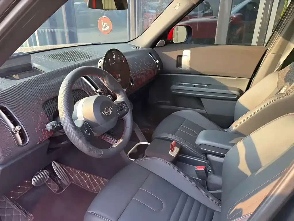 MINI Countryman JCW — фото 5