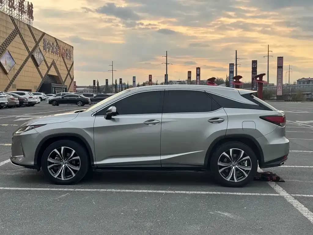 Lexus RX — фото 2