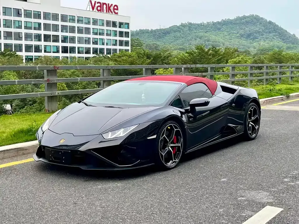 Lamborghini Huracan — фото 1