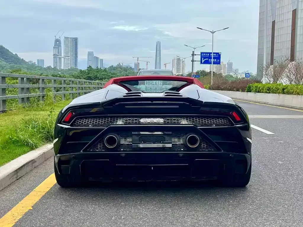 Lamborghini Huracan — фото 6