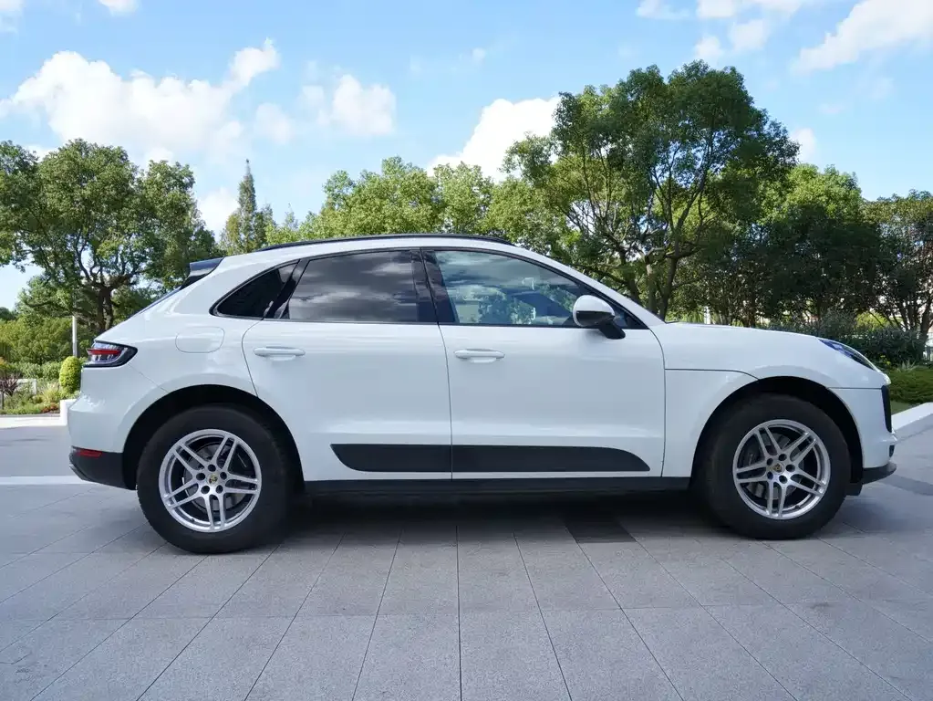 Porsche Macan — фото 10