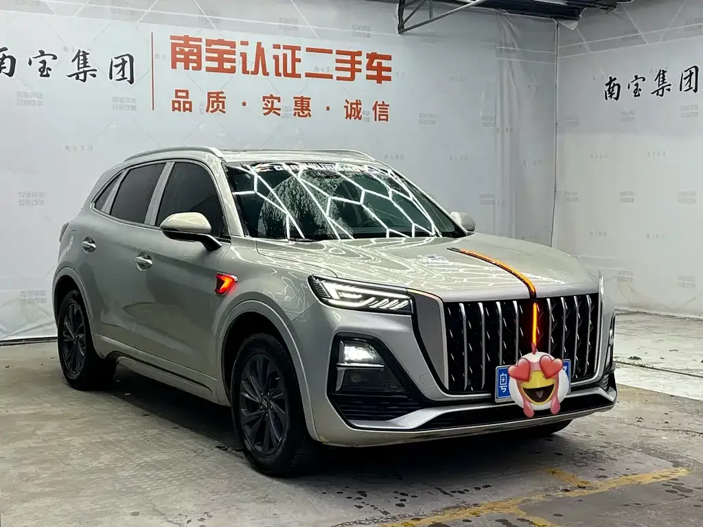 Hongqi HS5 — фото 3