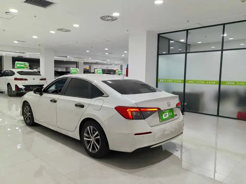 Honda Civic — фото 6