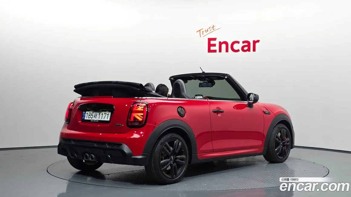 Mini Cooper Convertible — фото 2