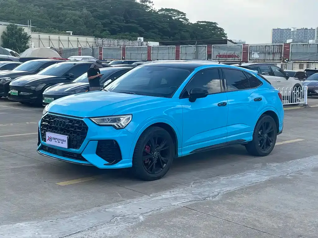 Audi Q3 Sportback — фото 1