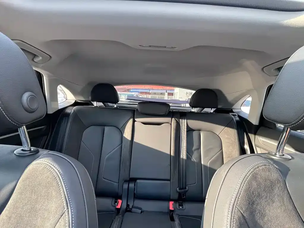 Audi Q3 Sportback — фото 3