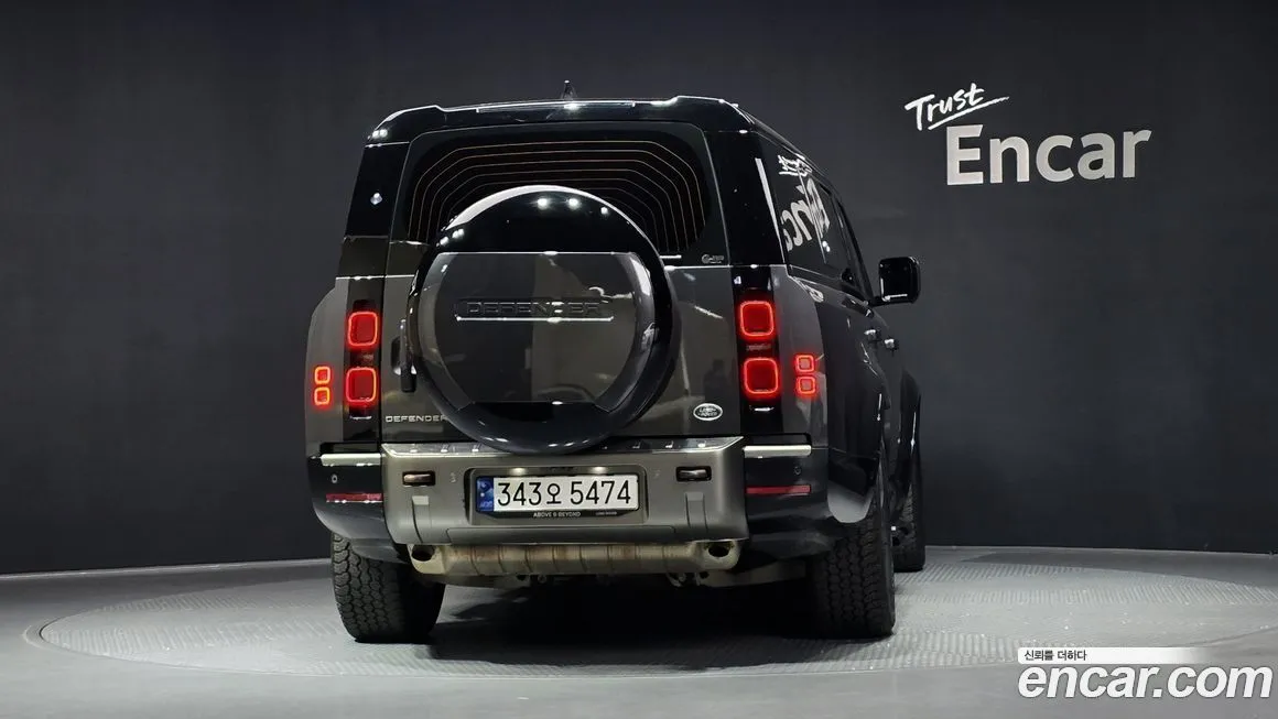 Land Rover Defender — фото 4