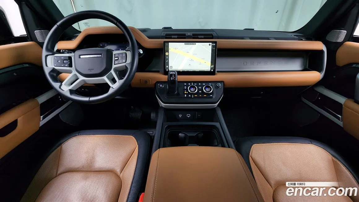 Land Rover Defender — фото 7