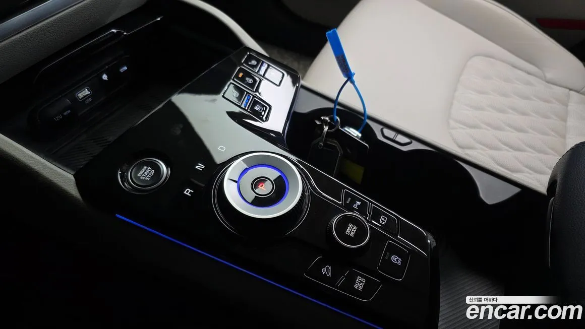 Kia Sportage — фото 9