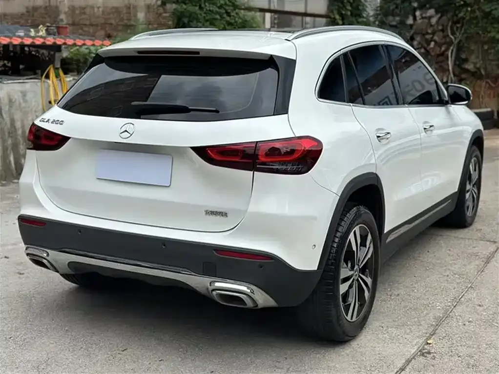 Mercedes-Benz GLA — фото 5