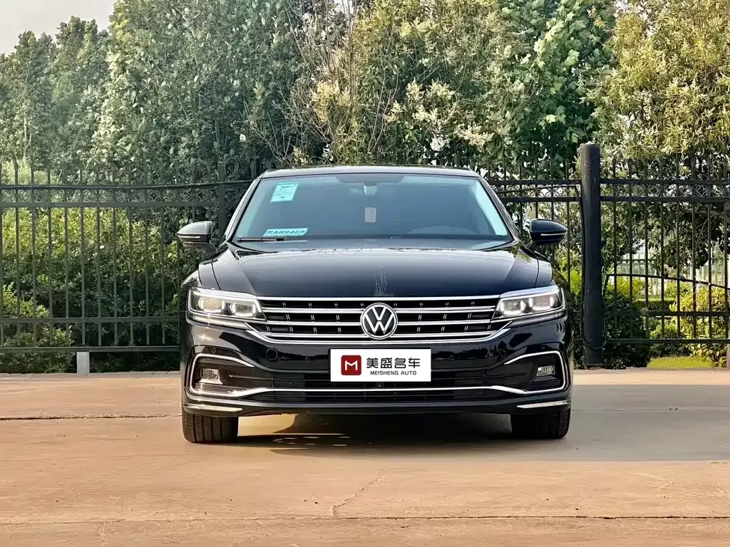 Volkswagen Phideon — фото 2