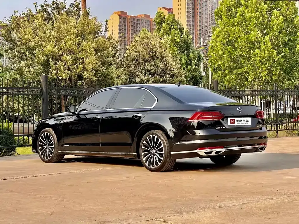 Volkswagen Phideon — фото 7
