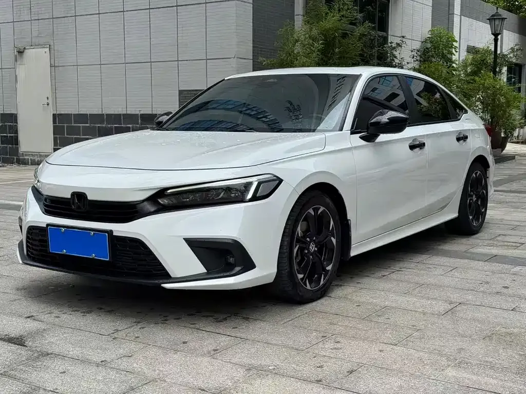 Honda Civic — фото 1