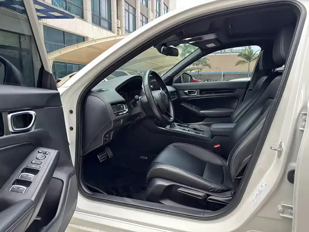 Honda Civic — фото 5