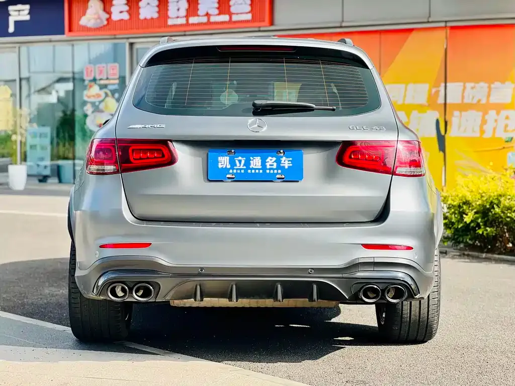 Mercedes-Benz GLC AMG — фото 5