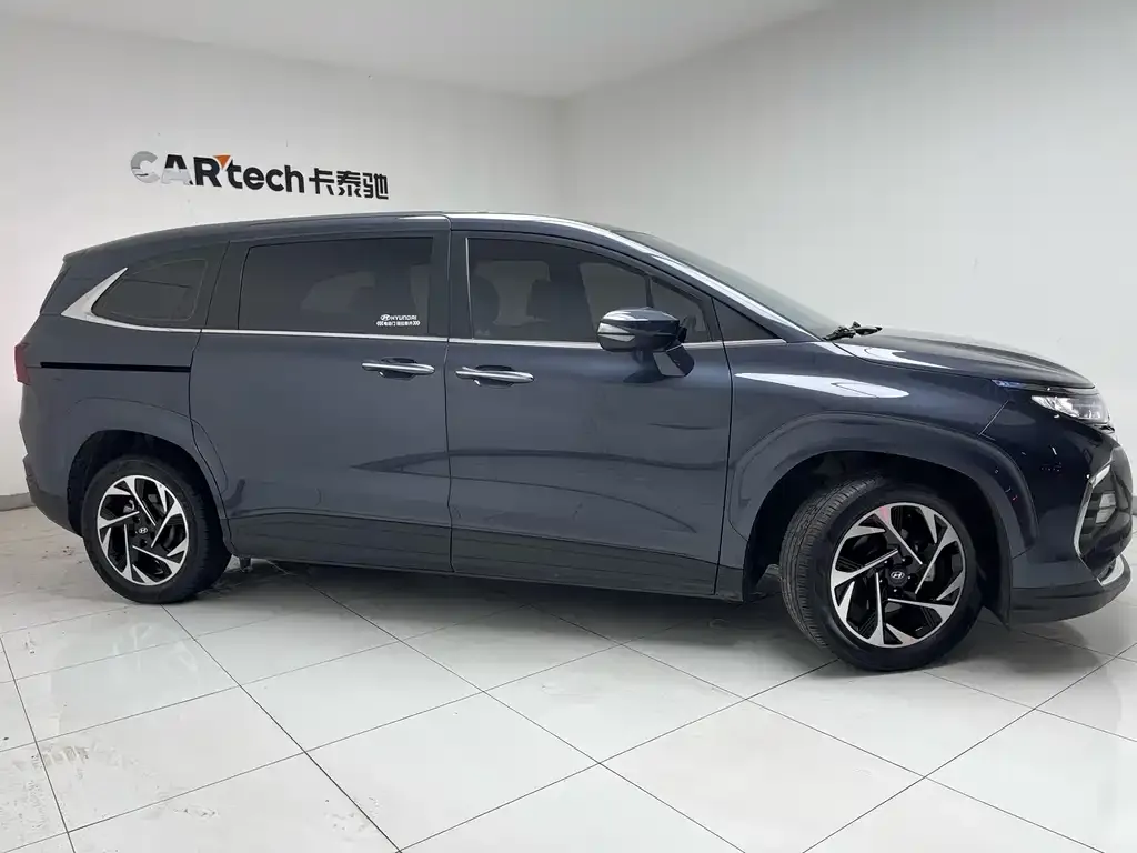Hyundai Custo — фото 4