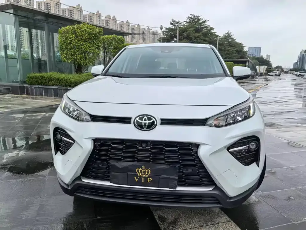 Toyota Wildlander — фото 2