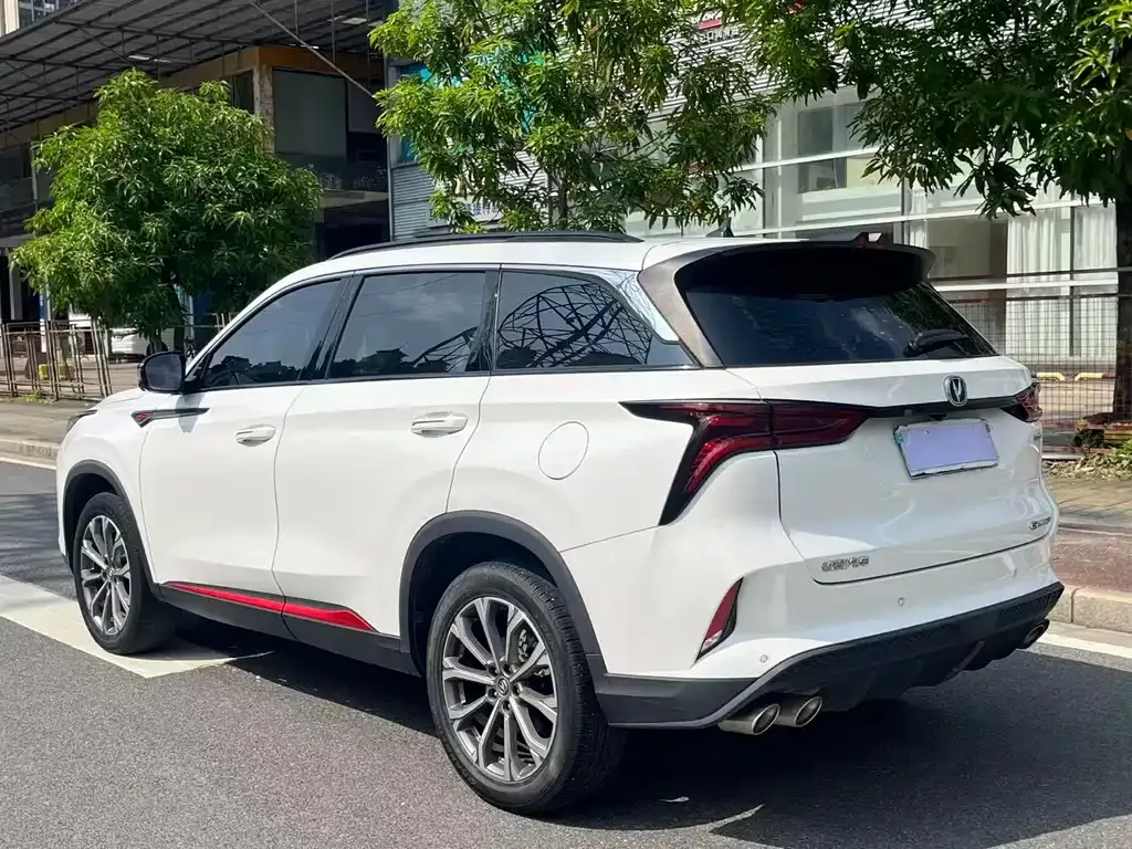 Changan CS75 PLUS — фото 6
