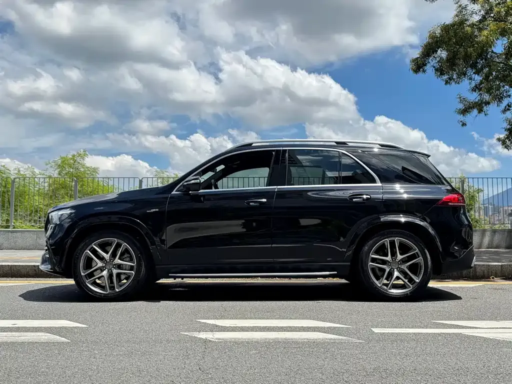 Mercedes-Benz GLE AMG — фото 8