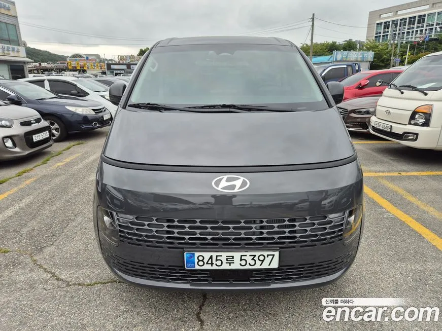 Hyundai Staria — фото 3