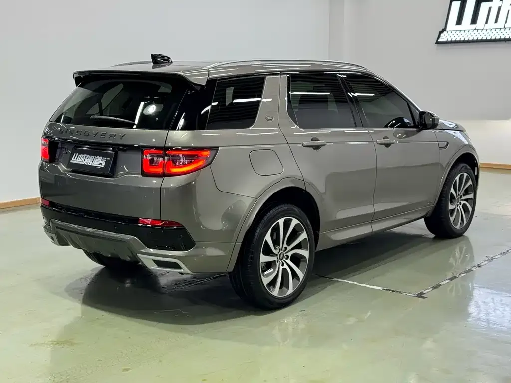 Land Rover Discovery Sport — фото 4